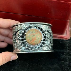 Multicolored stone Silver Chunky Cuff bracelet